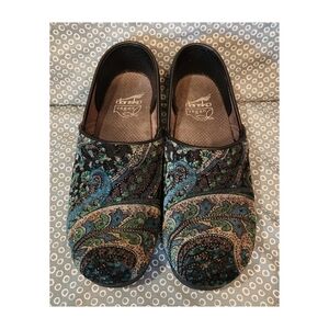 Dansko Green & Black Paisley Clogs ~ EU 38/ US 7.5-8